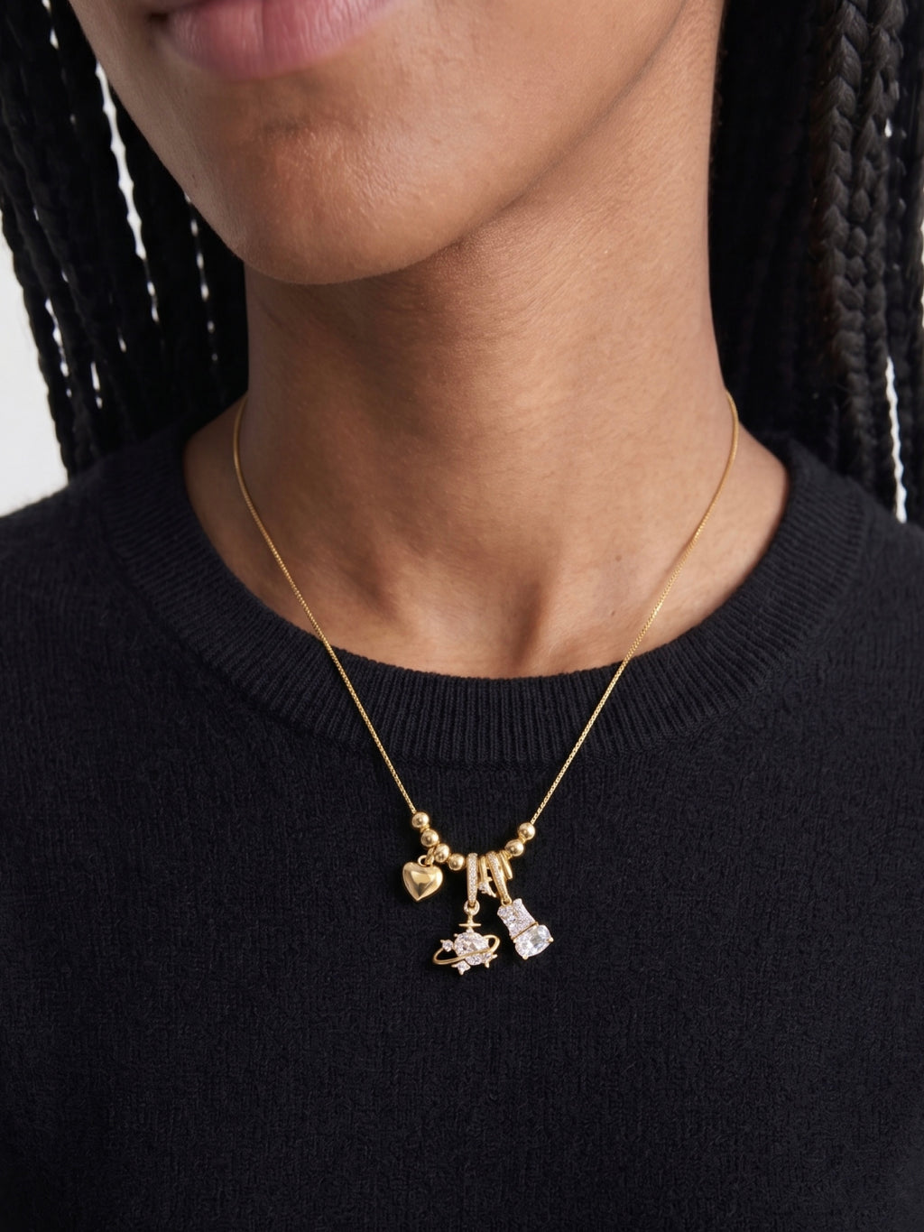 Collar Mundo Onírico Saturno